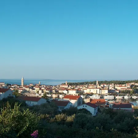 Gostinjska kuća Mireja 3*