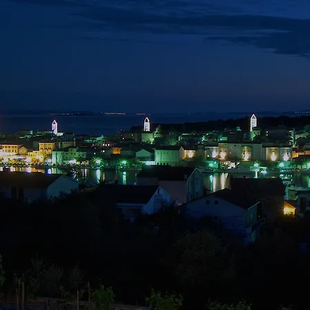 Mireja Gasthuis Rab Town