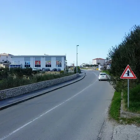 Mireja Gasthuis Rab Town