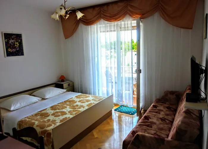 Mireja Maison d'hôtes Rab Town