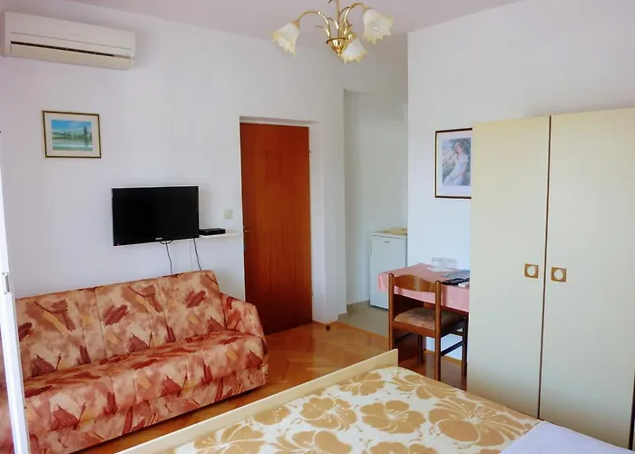 Mireja Maison d'hôtes Rab Town